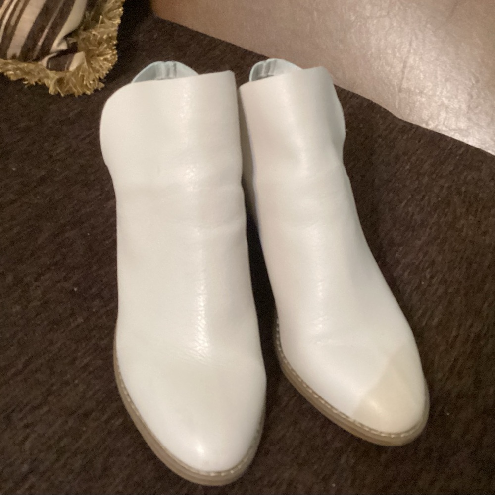 Elegant White Leather Ankle Booties